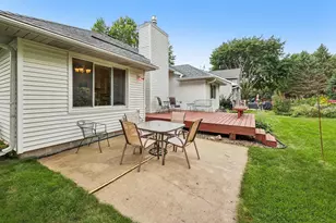 961 Coneflower Ct, Eagan, MN 55123 - Photo 39