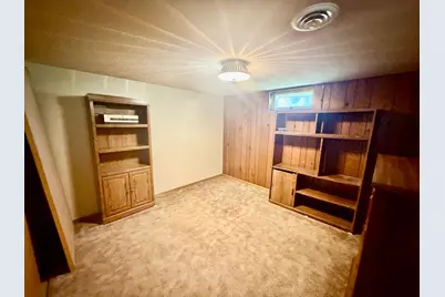 27661 Town Avenue, Worthington, MN 56187 - Photo 17