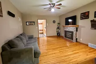 2934 Oak Ave, Slayton, MN 56172 - Photo 7