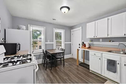 677 Sherburne Avenue, Saint Paul, MN 55104 - Photo 29