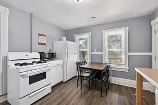 677 Sherburne Ave, Saint Paul, MN 55104 - Photo 31