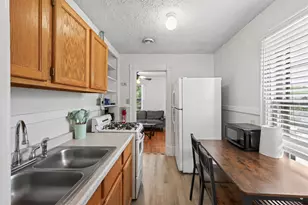 677 Sherburne Ave, Saint Paul, MN 55104 - Photo 65