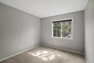 10340 Decatur Ave S, Bloomington, MN 55438 - Photo 9