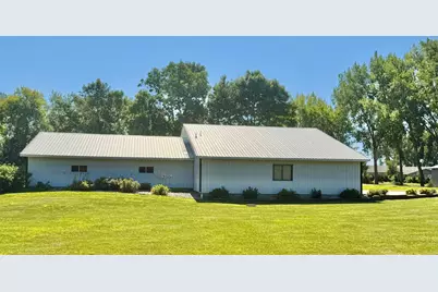 1620 Sioux Trail Road, Lake Benton, MN 56149 - Photo 3