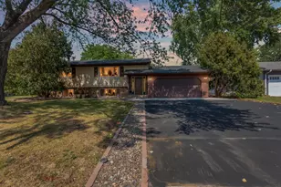 2641 Ridge Ln, Mounds View, MN 55112 - Photo 1
