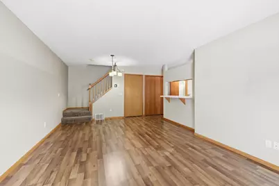 422 Leeward Trail, Woodbury, MN 55129 - Photo 7
