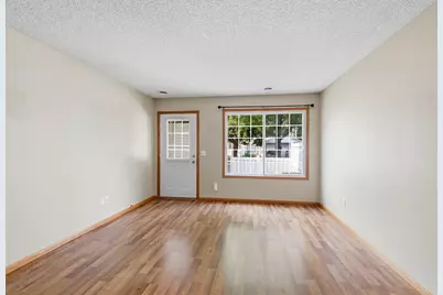 422 Leeward Trail, Woodbury, MN 55129 - Photo 3