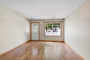 422 Leeward Trail, Woodbury, MN 55129 - Photo 3