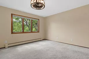 4380 Brookside Ct, Edina, MN 55436 - Photo 33