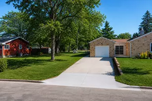 332 Willow St E, Detroit Lakes, MN 56501 - Photo 31