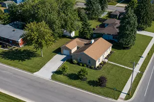 332 Willow St E, Detroit Lakes, MN 56501 - Photo 1