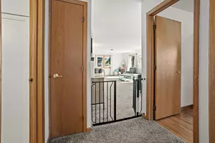 332 Willow St E, Detroit Lakes, MN 56501 - Photo 13