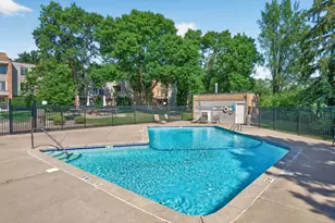 4045 Hodgson Rd, Shoreview, MN 55126 - Photo 23