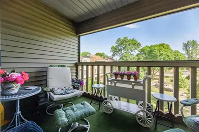 4045 Hodgson Road #317, Shoreview, MN 55126 - Photo 7
