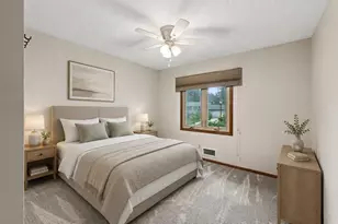 15849 Harwell Ave, Apple Valley, MN 55124 - Photo 11