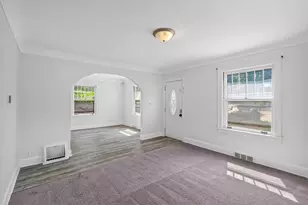 569 Hatch Ave, Saint Paul, MN 55117 - Photo 5