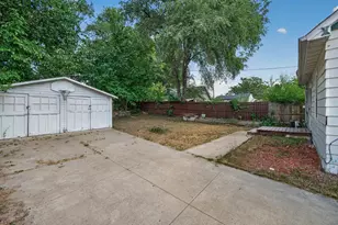 569 Hatch Ave, Saint Paul, MN 55117 - Photo 27