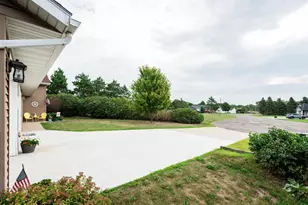 614 W Colfax St, Parkers Prairie, MN 56361 - Photo 33
