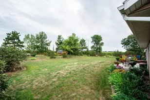 614 W Colfax St, Parkers Prairie, MN 56361 - Photo 27