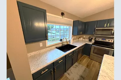 3016 32nd Avenue S, Moorhead, MN 56560 - Photo 9