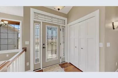 1442 30th Street NW, Austin, MN 55912 - Photo 3
