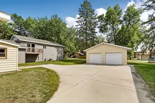 316 6th St S, Sauk Rapids, MN 56379 - Photo 17