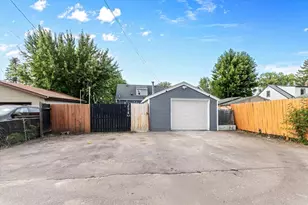 2574 2nd Ave E, North Saint Paul, MN 55109 - Photo 39