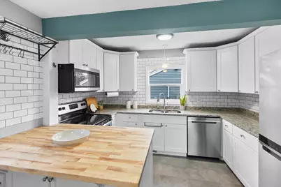2574 2nd Avenue E, North Saint Paul, MN 55109 - Photo 9
