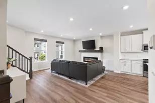 13417 Territorial Cir N, Maple Grove, MN 55369 - Photo 5