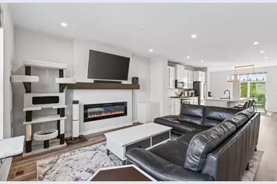 13417 Territorial Circle N, Maple Grove, MN 55369 - Photo 5