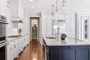4410 Juleena Pl, Minnetonka, MN 55345 - Photo 7