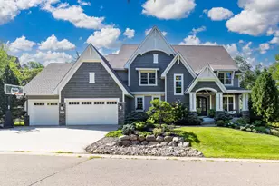 4410 Juleena Pl, Minnetonka, MN 55345 - Photo 1