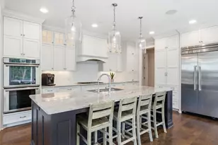 4410 Juleena Pl, Minnetonka, MN 55345 - Photo 7