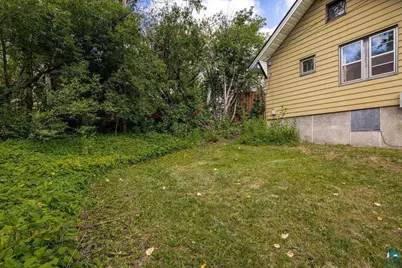 421 N 11th Avenue W, Duluth, MN 55806 - Photo 17