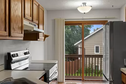 7486 Vinewood Court, Maple Grove, MN 55311 - Photo 11