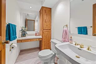 5642 Chatsworth St N, Shoreview, MN 55126 - Photo 33