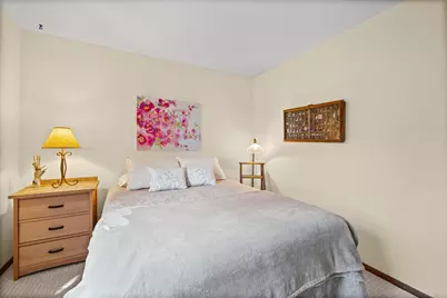5642 Chatsworth Street N, Shoreview, MN 55126 - Photo 25