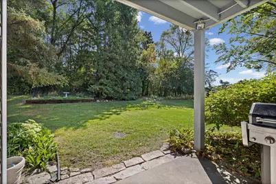 5642 Chatsworth Street N, Shoreview, MN 55126 - Photo 47