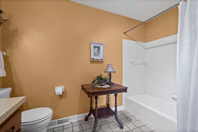 5642 Chatsworth Street N, Shoreview, MN 55126 - Photo 45