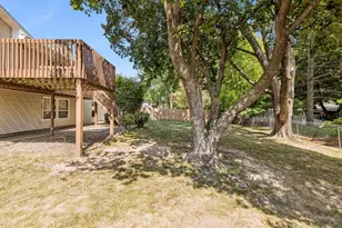 95 15th Ave SW, New Brighton, MN 55112 - Photo 35