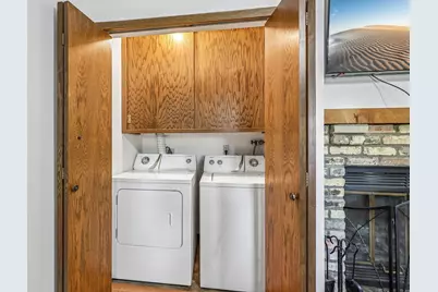 8840 N Maplebrook Court, Brooklyn Park, MN 55445 - Photo 11