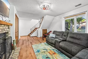 8840 N Maplebrook Ct, Brooklyn Park, MN 55445 - Photo 7