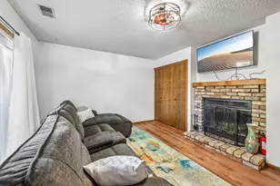 8840 N Maplebrook Ct, Brooklyn Park, MN 55445 - Photo 9