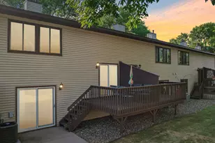 8840 N Maplebrook Ct, Brooklyn Park, MN 55445 - Photo 33