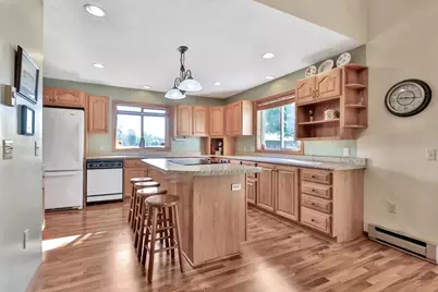 11187 Lindo Trail, Lindstrom, MN 55045 - Photo 5