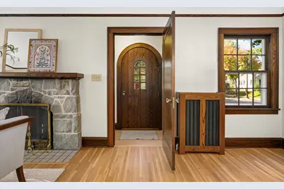 2751 Arthur Street NE, Minneapolis, MN 55418 - Photo 3
