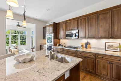 1354 Riverside Lane, Mendota Heights, MN 55118 - Photo 17