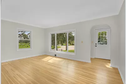 7372 Stillwater Boulevard N, Oakdale, MN 55128 - Photo 3