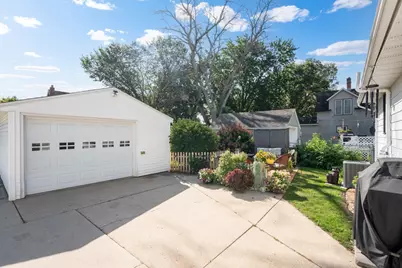 210 11th Avenue NE, Rochester, MN 55906 - Photo 25