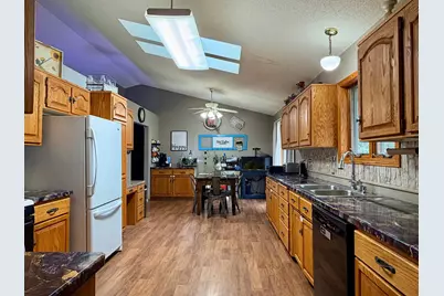 506 Jackson Street E, Parkers Prairie, MN 56361 - Photo 19
